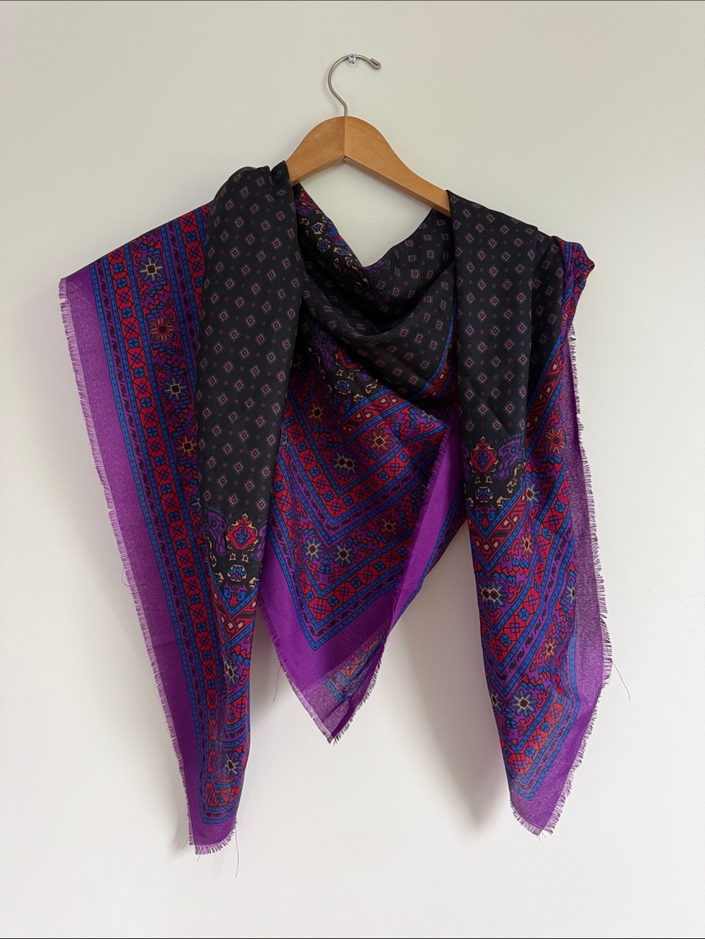 Women's Purple & Black Patterned Wrap Scarf Square